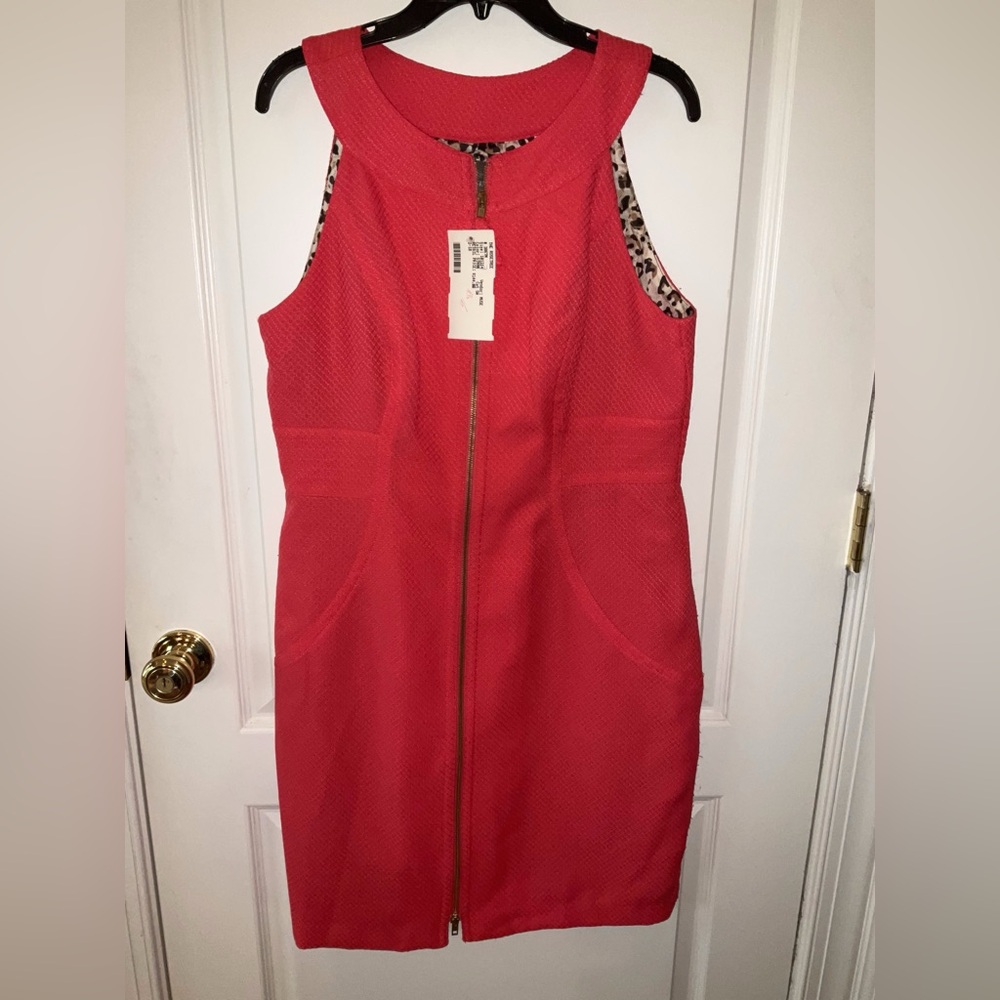 NWT—MUSE Sleeveless, Zip-Front Dress, Red, Sz. 14, Fitted—Stunning!  Never worn!